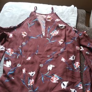 Cooper and ella floral top